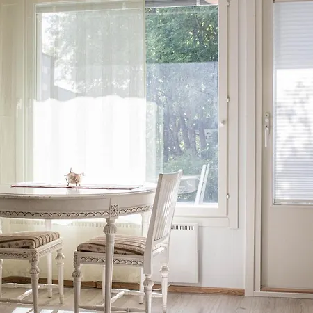 Apartment Santa's Row House